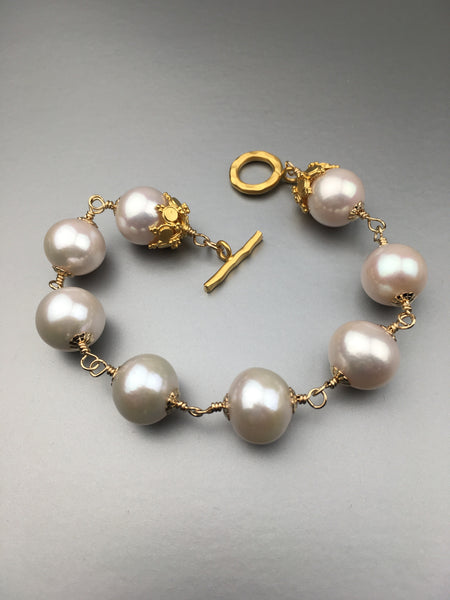 Freshwater Pearl Bracelet (Simply gorgeous)