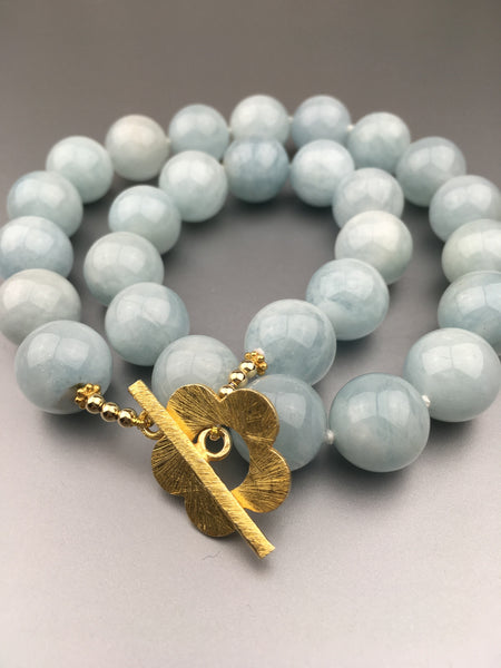 Aquamarine Bead Necklace (hand knotted)