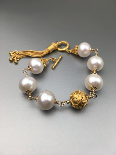 Freshwater Pearl Bracelet (London)