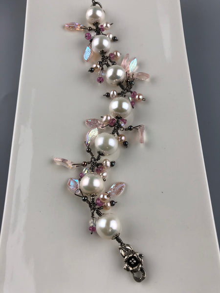 Freshwater Pearl Bracelet, Earrings and Pendant Set Magic Sparkle Collection