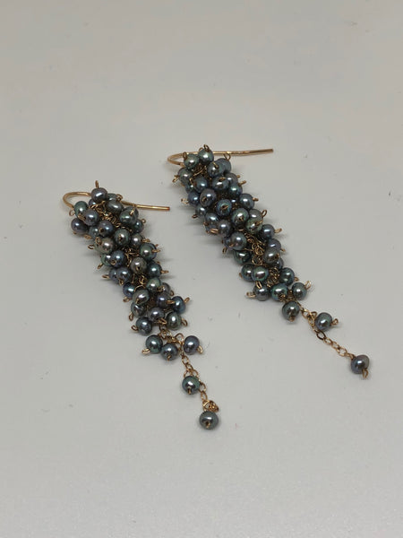 Freshwater Pearl Bauble Earrings in Metallic Grey