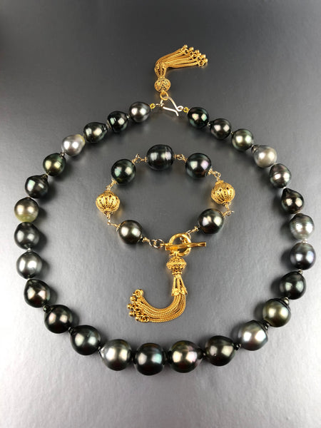 Empress - Baroque Tahitian Pearl Jewelry Set in Vermeil Tassel Motif
