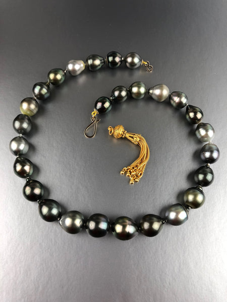 Empress - Baroque Tahitian Pearl Jewelry Set in Vermeil Tassel Motif