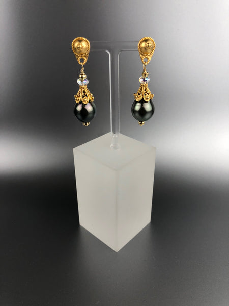 Baroque Tahitian Pearl Earrings and Pendant Set in Vermeil Cone Motif