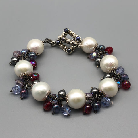 Freshwater Pearl Bracelet "Magical Garden II"