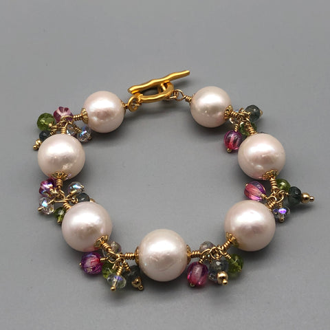 Freshwater Pearl Bracelet "Magical Garden III"